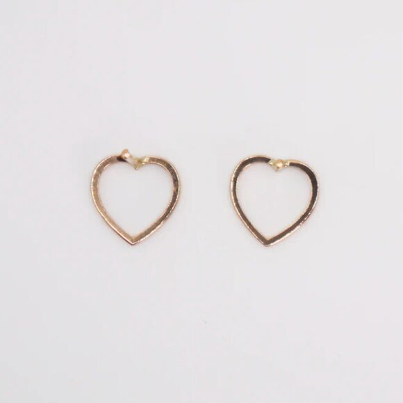 18k Yellow Gold Heart Earrings - Picture 4 of 4
